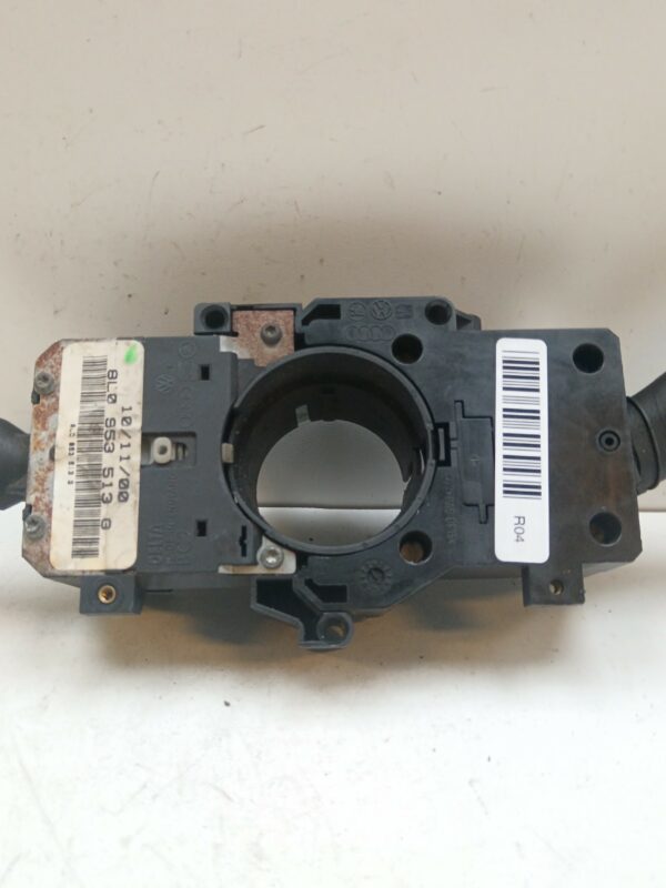 LLAVE DE LUCES LIMPIAPARABRISAS VOLKSWAGEN GOLF IV BERLINA (1J1) Básico NAFTA Motor 1,6 Ltr.  105 CV  [1997 - 2003] 0 Puertas - Imagen 2
