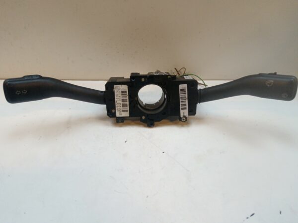 LLAVE DE LUCES LIMPIAPARABRISAS VOLKSWAGEN GOLF IV BERLINA (1J1) Conceptline DIESEL Motor 1,9 Ltr.  90 CV  [1997 - 2003] 3 Puertas