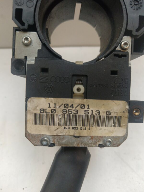LLAVE DE LUCES LIMPIAPARABRISAS VOLKSWAGEN GOLF IV BERLINA (1J1) Conceptline DIESEL Motor 1,9 Ltr.  90 CV  [1997 - 2003] 3 Puertas - Imagen 3