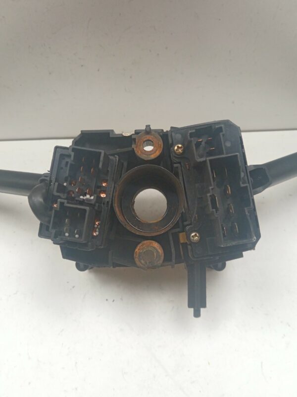 LLAVE DE LUCES LIMPIAPARABRISAS MG ROVER SERIE 200 (RF) 1.4 CAT NAFTA 95 Motor 1,4 Ltr.  75 CV  [1996 - 1999] 3 Puertas - Imagen 3