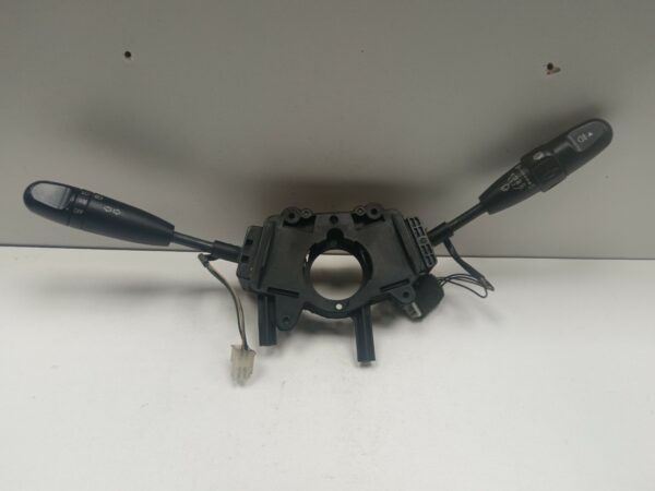 LLAVE DE LUCES LIMPIAPARABRISAS CHEVROLET AVEO LS NAFTA 95 Motor 1,4 Ltr.  101 CV  [2006 - 2012] 4 Puertas