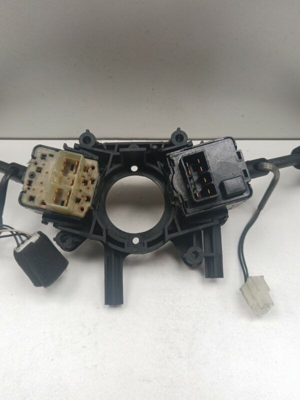 LLAVE DE LUCES LIMPIAPARABRISAS CHEVROLET AVEO LS NAFTA 95 Motor 1,4 Ltr.  101 CV  [2006 - 2012] 4 Puertas - Imagen 3