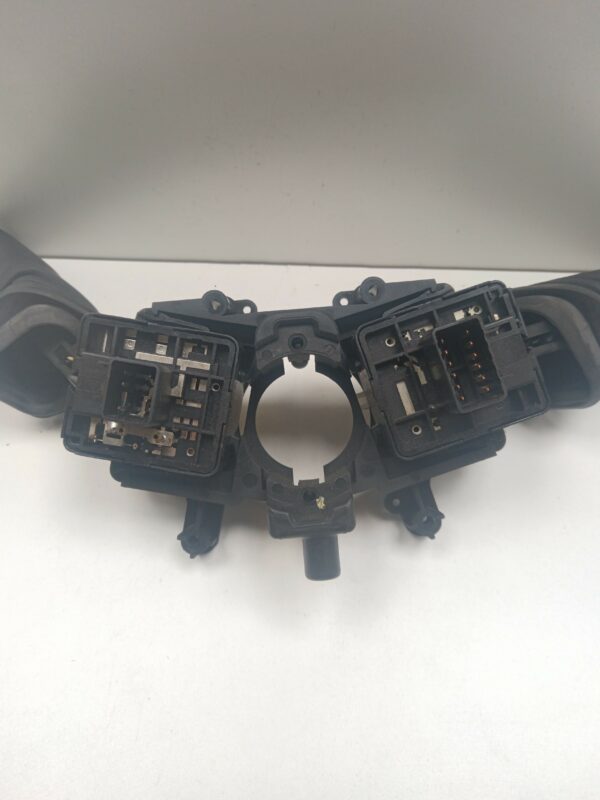 LLAVE DE LUCES LIMPIAPARABRISAS CHEVROLET CAPTIVA 2.0 VCDI LS DIESEL Motor 2,0 Ltr.  126 CV  [2006 - 2016] 5 Puertas - Imagen 3