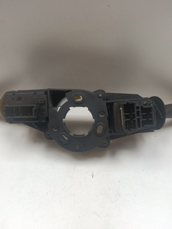 LLAVE DE LUCES LIMPIAPARABRISAS PEUGEOT 306 BREAK Style DIESEL Motor 1,9 Ltr.  90 CV  [1979 - 2003] 5 Puertas - Imagen 4