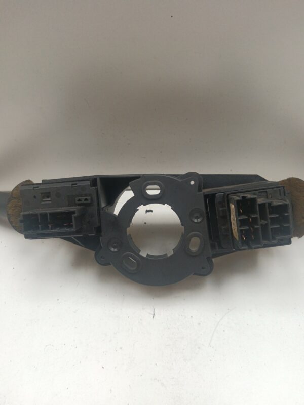 LLAVE DE LUCES LIMPIAPARABRISAS PEUGEOT 306 BERLINA 3/5 PUERTAS (S1) 1.8 CAT NAFTA Motor 1,8 Ltr.  101 CV  [1996 - 0] 3 Puertas - Imagen 4
