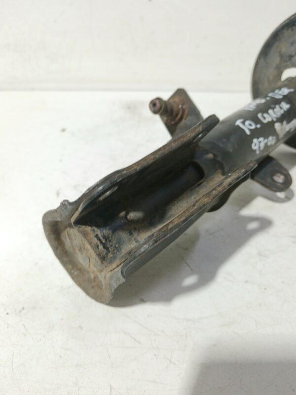 AMORTIGUADOR TRASERO DERECHO  TOYOTA COROLLA (E10) 1.8 GASOLINA GASOLINA 0 1.8 GASOLINA [1994 - 1997] 3 Puertas - Imagen 3