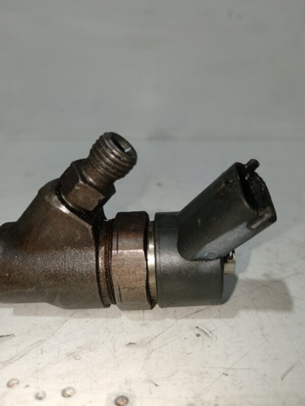 INYECTOR PEUGEOT 206 BERLINA XR DIESEL Motor 2,0 Ltr.  90 CV  [1998 - 2010] 3 Puertas - Imagen 3
