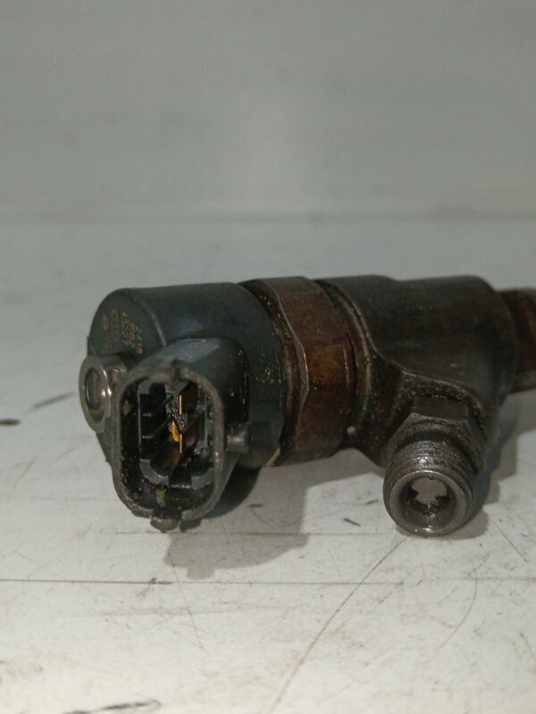 INYECTOR PEUGEOT 206 BERLINA XR DIESEL Motor 2,0 Ltr.  90 CV  [1998 - 2010] 3 Puertas - Imagen 4