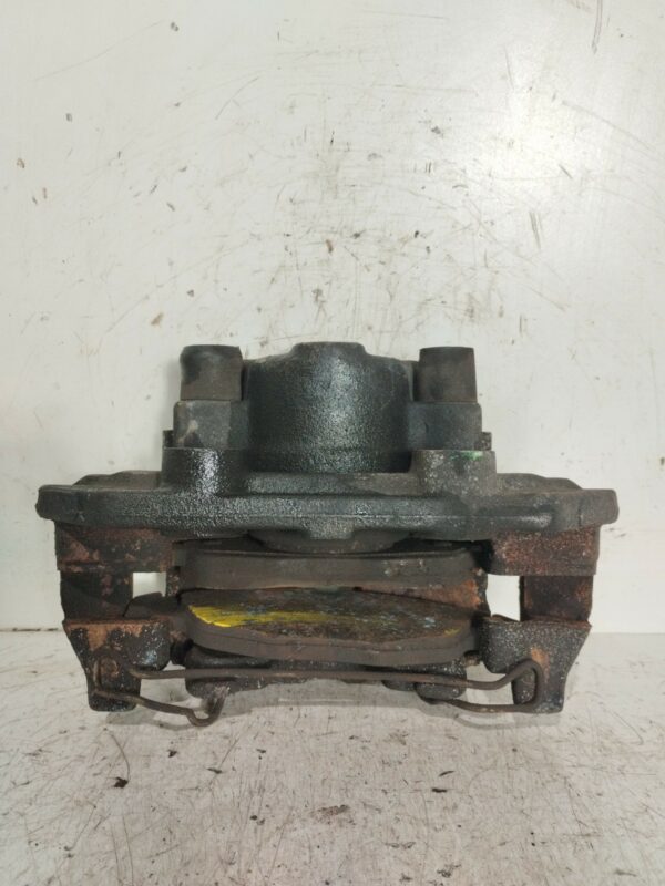MORDAZA DE FRENO DELANTERA DERECHA OPEL CORSA B Eco NAFTA Motor 1,0 Ltr.  54 CV  [1993 - 1997] 3 Puertas - Imagen 2