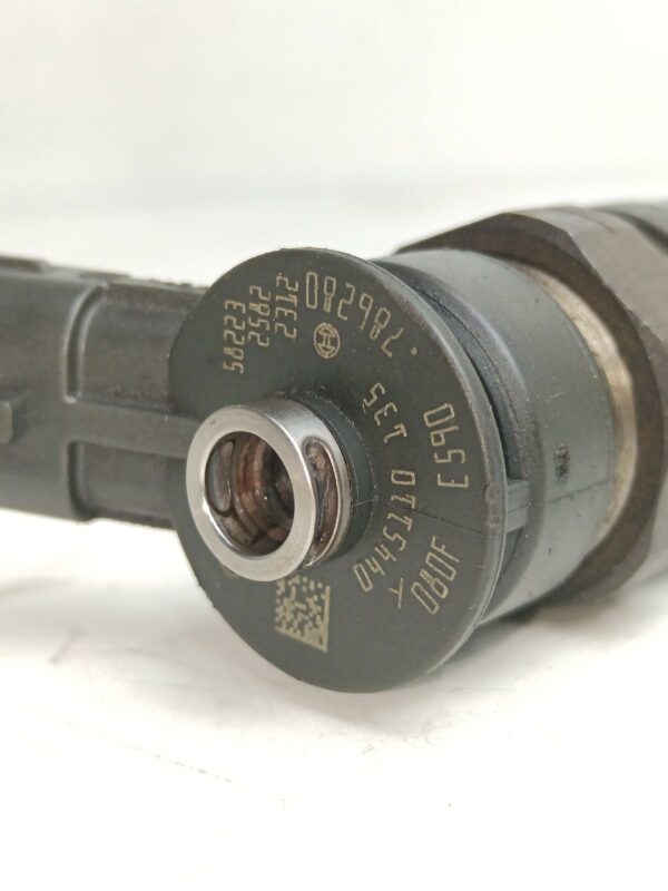 INYECTOR PEUGEOT 307 (S1) 1.4 HDi DIESEL Motor 1,4 Ltr.  68 CV  [2001 - 2005] 3 Puertas - Imagen 2