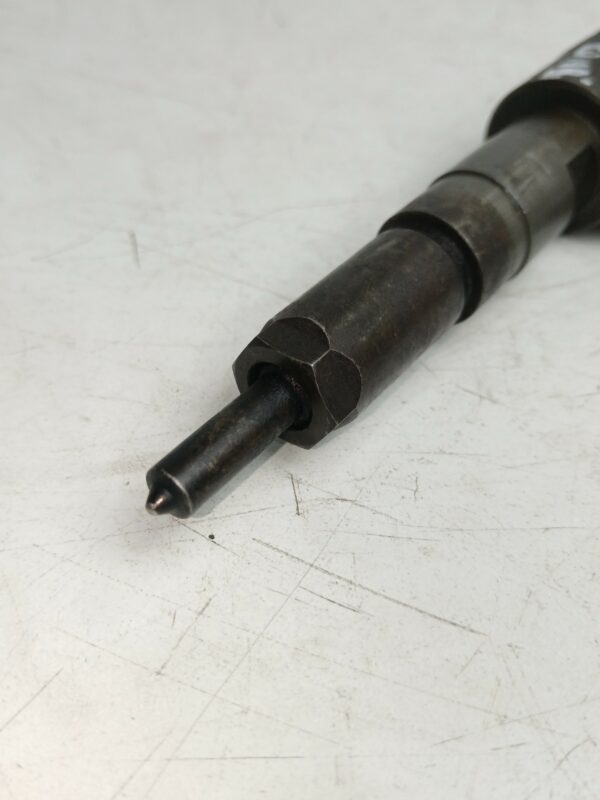 INYECTOR PEUGEOT 307 (S1) 1.4 HDi DIESEL Motor 1,4 Ltr.  68 CV  [2001 - 2005] 3 Puertas - Imagen 5