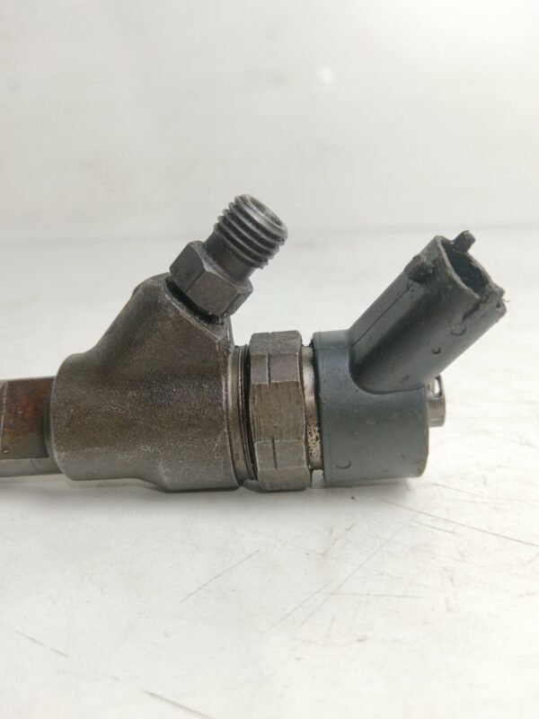 INYECTOR PEUGEOT 206 BERLINA 2.0 HDi CAT DIESEL Motor 2,0 Ltr.  90 CV  [1998 - 2010] 3 Puertas - Imagen 3