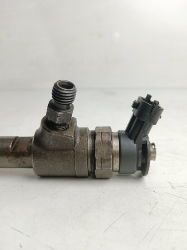 INYECTOR CITROEN C3 1.4 HDi DIESEL Motor 1,4 Ltr.  68 CV  [1995 - 2010] 3 Puertas - Imagen 3