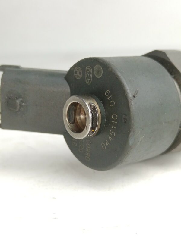 INYECTOR FIAT GRANDE PUNTO (199) 1.9 8V JTD CAT DIESEL Motor 1,9 Ltr.  131 CV  [2005 - 2012] 3 Puertas - Imagen 2