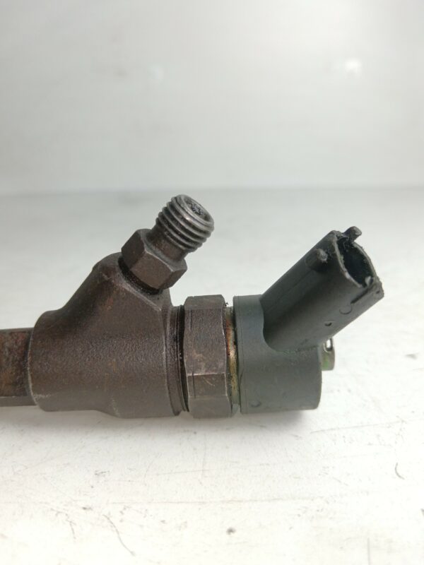 INYECTOR PEUGEOT 206 BERLINA 2.0 HDi CAT DIESEL Motor 2,0 Ltr.  90 CV  [1998 - 2010] 3 Puertas - Imagen 3
