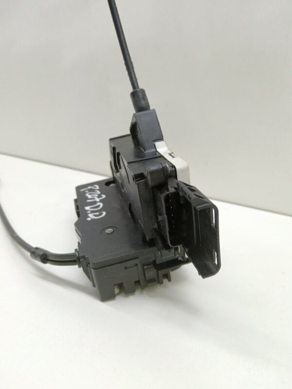 CERRADURA PUERTA DELANTERA DERECHA PEUGEOT 207 Confort DIESEL Motor 1,6 Ltr.  90 CV  [2006 - 2012] 3 Puertas - Imagen 2