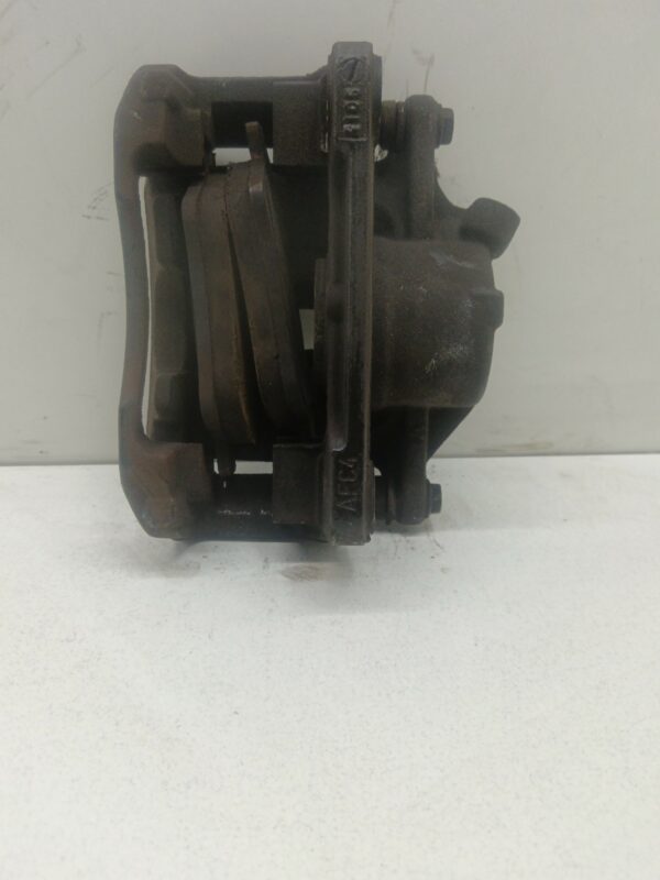MORDAZA DE FRENO DELANTERA DERECHA RENAULT MEGANE II BERLINA 3P Confort Dynamique DIESEL Motor 1,5 Ltr.  82 CV  [2002 - 2009] 3 Puertas - Imagen 2