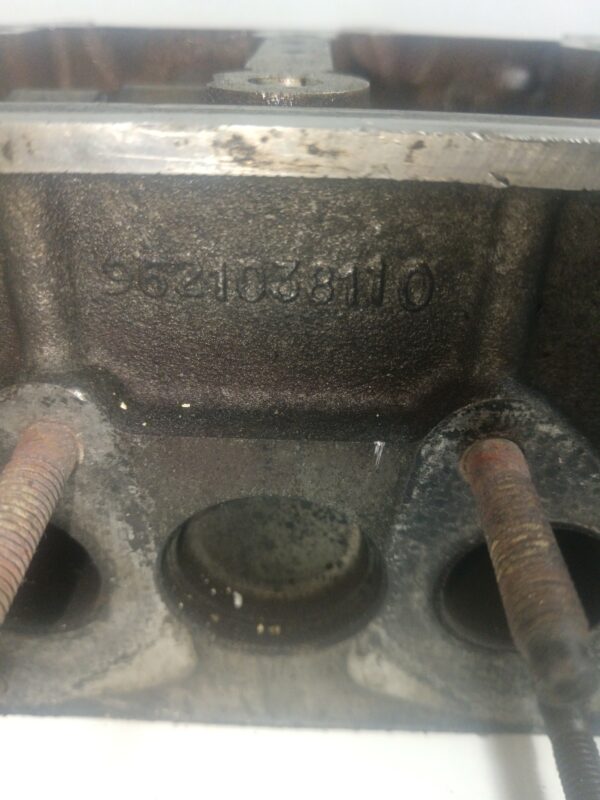 TAPA DE CILINDROS PEUGEOT 206 BERLINA X-Line Clim NAFTA 95 Motor 1,1 Ltr.  60 CV  [1998 - 2010] 5 Puertas - Imagen 3