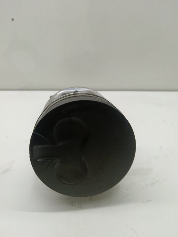 PISTON Y BIELA FIAT CROMA (182) 2.5 Turbodiesel DIESEL Motor 2,5 Ltr.  116 CV  [1986 - 1996] 3 Puertas - Imagen 2