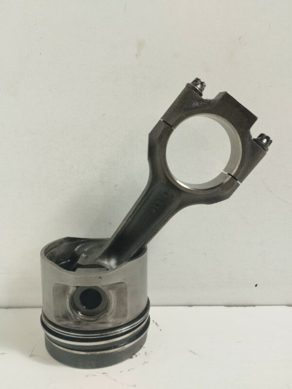 PISTON Y BIELA FORD MONDEO BERLINA (GD) 1.8 Turbodiesel CAT DIESEL Motor 1,8 Ltr.  90 CV  [1996 - 2001] 3 Puertas