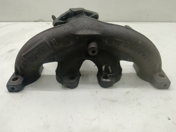 MULTIPLE ESCAPE PEUGEOT 206 BERLINA X-Line NAFTA 95 Motor 1,1 Ltr.  60 CV  [1998 - 2010] 5 Puertas