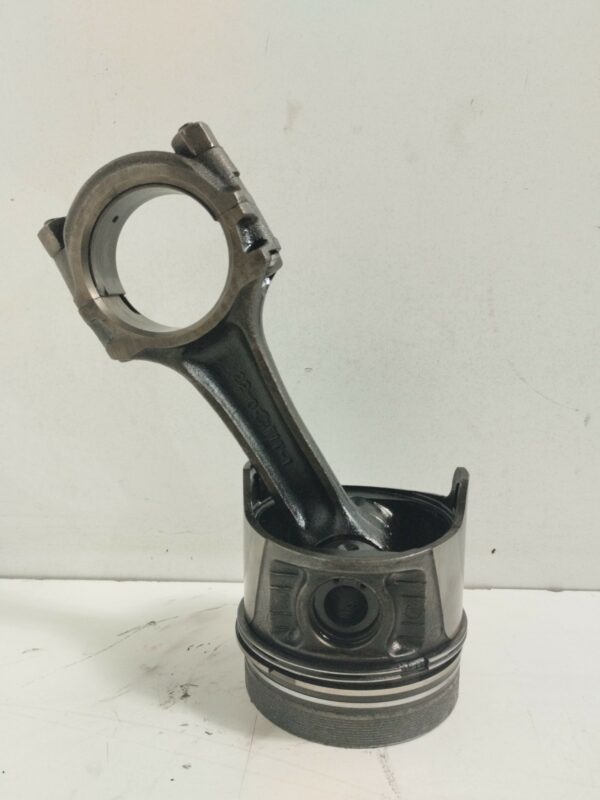 PISTON Y BIELA NISSAN PICK-UP (Y720) *  0 0 [1982 - 0] 3 Puertas