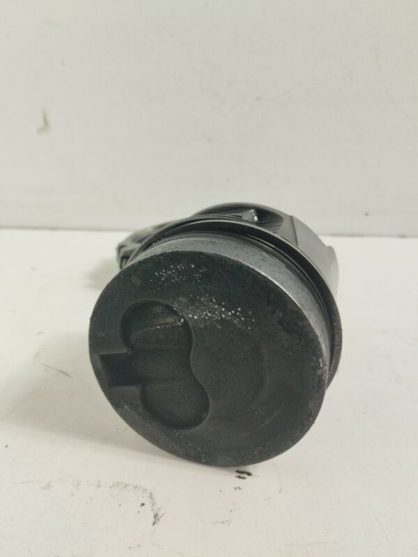 PISTON Y BIELA NISSAN PICK-UP (Y720) *  0 0 [1982 - 0] 3 Puertas - Imagen 2