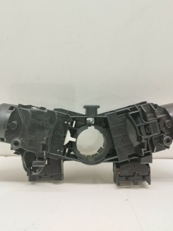 LLAVE SEÑALERO Y LIMPIAPARABRISAS TOYOTA YARIS 1.3 16V CAT NAFTA Motor 1,3 Ltr.  99 CV  [2008 - 2011] 3 Puertas - Imagen 2