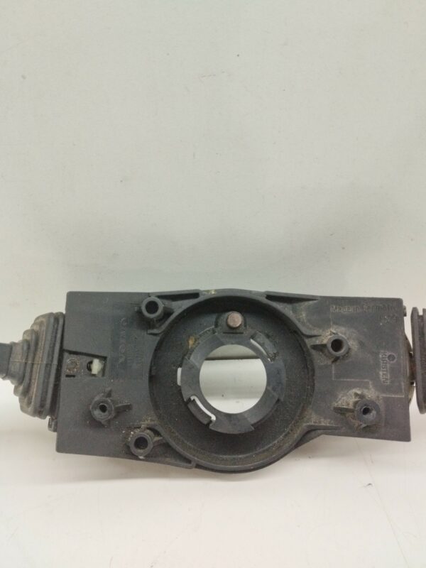LLAVE SEÑALERO Y LIMPIAPARABRISAS VOLVO SERIE 460 1,8 NAFTA Motor 1,8 Ltr.  90 CV  [1989 - 1997] 3 Puertas - Imagen 2