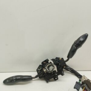 LLAVE SEÑALERO Y LIMPIAPARABRISAS HYUNDAI LANTRA BERLINA (RD) 1.6 GL NAFTA Motor 1,6 Ltr.  90 CV  [1995 - 1998] 4 Puertas