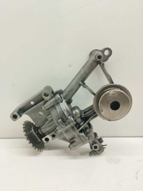 BOMBA ACEITE RENAULT LAGUNA (B56) 2.2 Turbodiesel DIESEL Motor 2,2 Ltr.  113 CV  [1998 - 2001] 3 Puertas