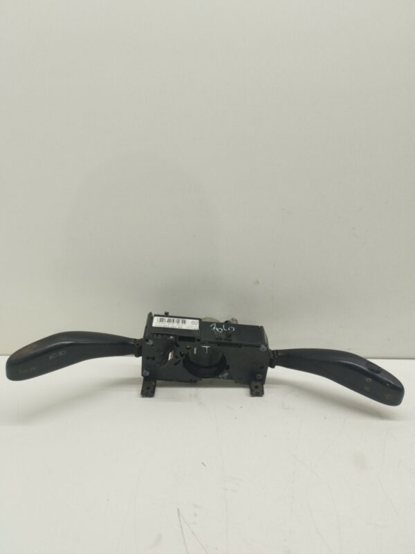LLAVE SEÑALERO Y LIMPIAPARABRISAS VOLKSWAGEN POLO (9N1) 1.9 SDI DIESEL Motor 1,9 Ltr.  64 CV  [2001 - 2005] 3 Puertas