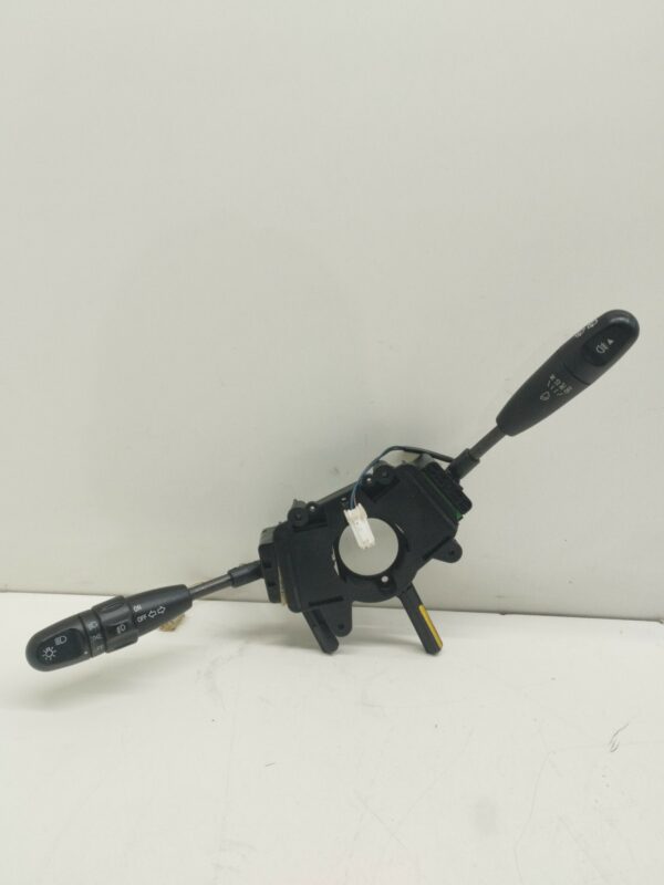 LLAVE SEÑALERO Y LIMPIAPARABRISAS CHEVROLET SPARK S NAFTA Motor 0,8 Ltr.  52 CV  [2005 - 2011] 5 Puertas