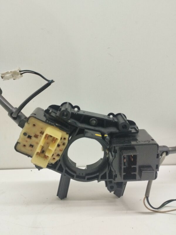 LLAVE SEÑALERO Y LIMPIAPARABRISAS CHEVROLET AVEO 1.4 CAT NAFTA Motor 1,4 Ltr.  94 CV  [2006 - 2012] 3 Puertas - Imagen 3