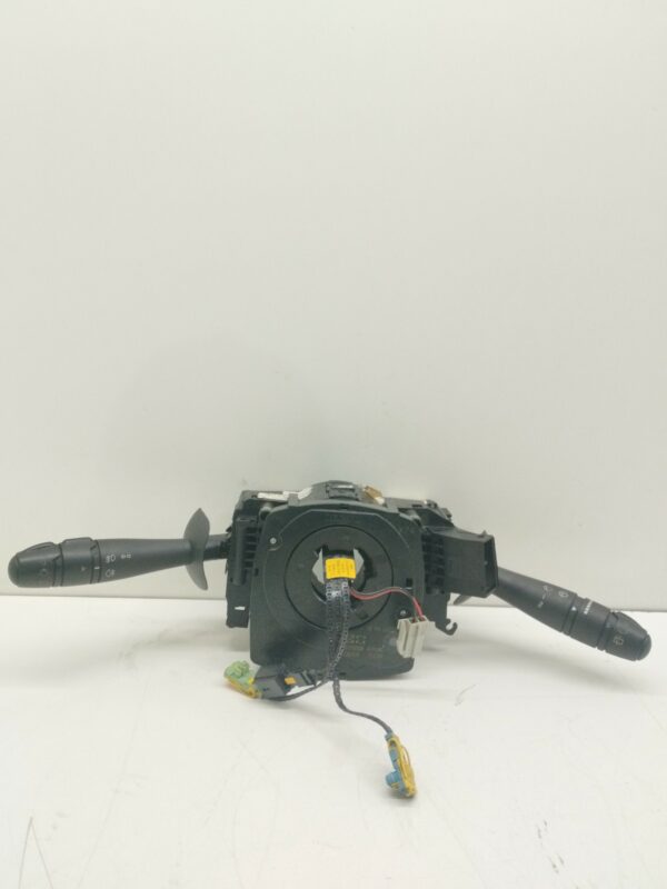 LLAVE SEÑALERO Y LIMPIAPARABRISAS RENAULT LAGUNA II (BG0) 1.9 dCi Diesel DIESEL Motor 1,9 Ltr.  120 CV  [2001 - 2007] 3 Puertas