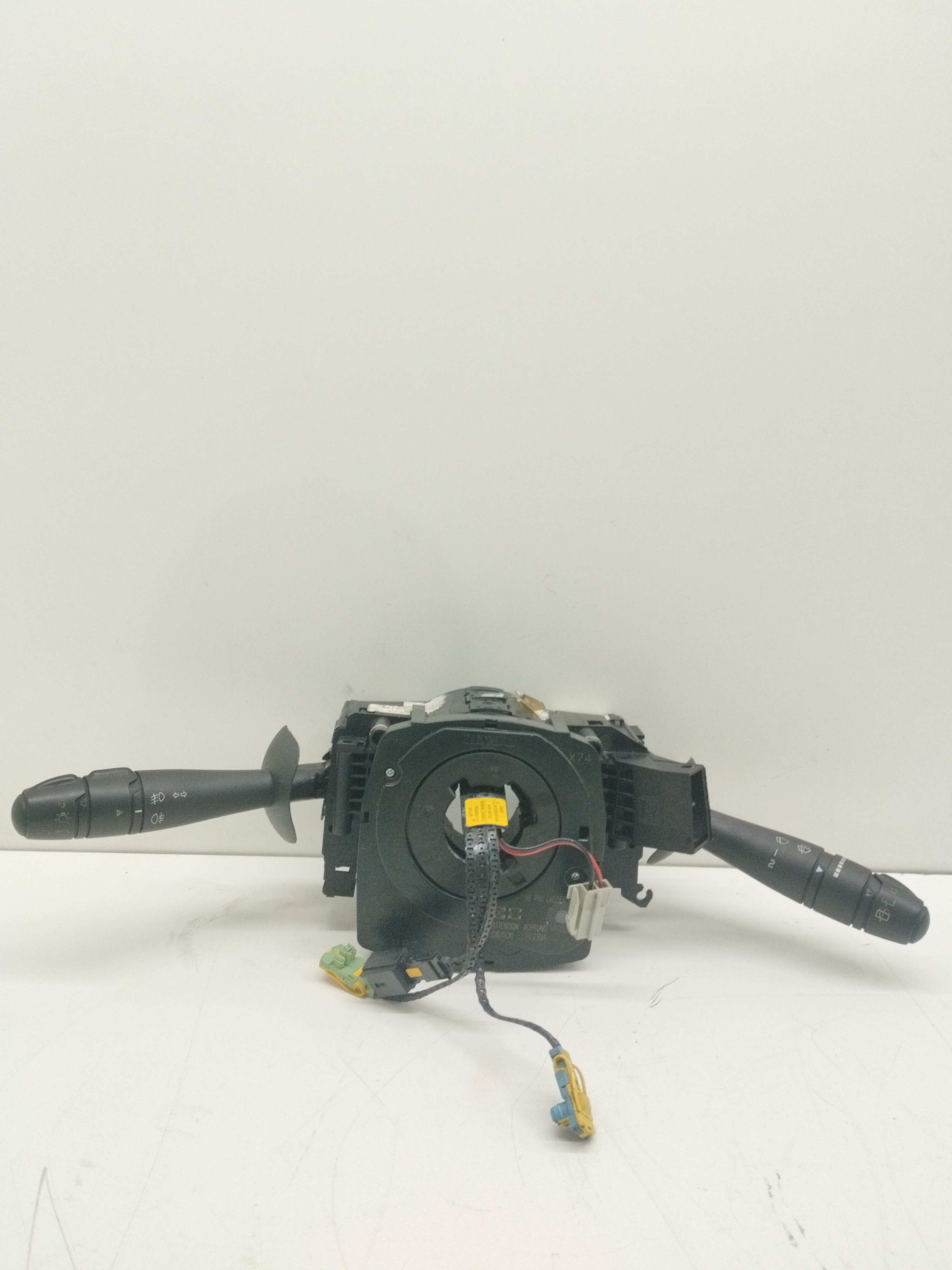 Llave Senalero Y Limpiaparabrisas Renault Laguna Ii Bg0 1 9 Dci Diesel Diesel Motor 19 Ltr 120 Cv 2001 2007 3 Puertas