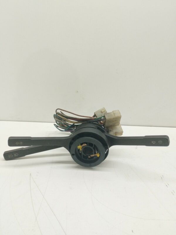 LLAVE SEÑALERO Y LIMPIAPARABRISAS FIAT PANDA 1,1 NAFTA Motor 1,1 Ltr.  54 CV  [1980 - 2004] 3 Puertas