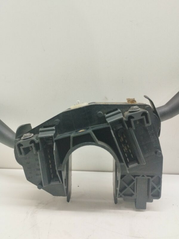 LLAVE MULTIFUNCION FORD KA (CCQ) 1.3 CAT NAFTA Motor 1,3 Ltr.  69 CV  [1996 - 2008] 3 Puertas - Imagen 3