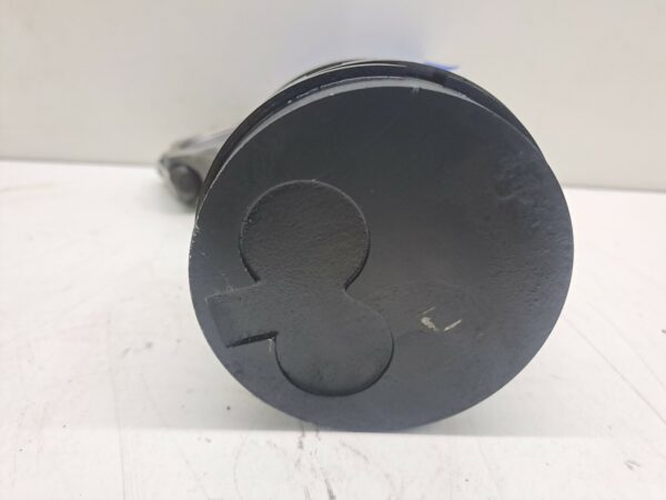 PISTON Y BIELA MAZDA 323 BERL. F/S (BJ) 2.0 Turbodiesel DIESEL Motor 2,0 Ltr.  101 CV  [2000 - 2003] 3 Puertas - Imagen 2