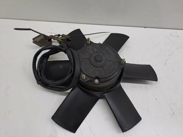 ELECTROVENTILADOR PEUGEOT 205 BERLINA 1,1 NAFTA Motor 1,1 Ltr.  60 CV  [1983 - 1998] 3 Puertas - Imagen 2