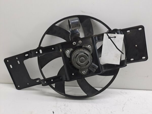 ELECTROVENTILADOR RENAULT CLIO I FASE I+II (B/C57) 1.8 CAT NAFTA Motor 1,8 Ltr.  135 CV  [1991 - 1998] 3 Puertas - Imagen 2