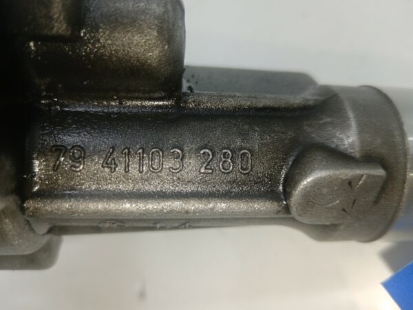 BOMBA ACEITE FORD SIERRA BERLINA 2.3 Diesel DIESEL Motor 2,3 Ltr.  67 CV  [1987 - 0] 3 Puertas - Imagen 2