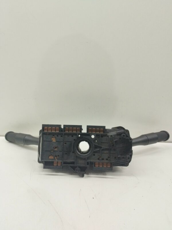 LLAVE DE LUCES LIMPIAPARABRISAS ALFA ROMEO 33 BERLINA 1.4 CAT NAFTA Motor 1,4 Ltr.  88 CV  [1983 - 0] 3 Puertas - Imagen 3