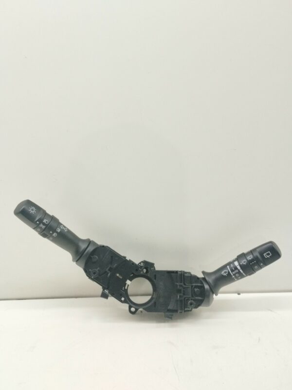 LLAVE SEÑALERO Y LIMPIAPARABRISAS KIA RIO (YB) Concept NAFTA 95 Motor 1,2 Ltr.  84 CV  [2016 - 0] 5 Puertas