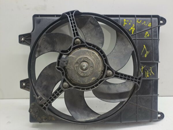 ELECTROVENTILADOR FIAT UNO (146) 1.0 I.E. Amica NAFTA Motor 1,0 Ltr.  45 CV  [1983 - 0] 3 Puertas - Imagen 2