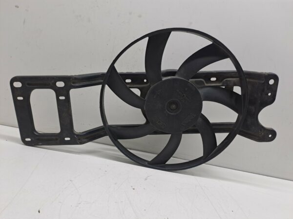 ELECTROVENTILADOR RENAULT CLIO II FASE I (B/CBO) 1.4 16V NAFTA Motor 1,4 Ltr.  98 CV  [1998 - 2001] 3 Puertas