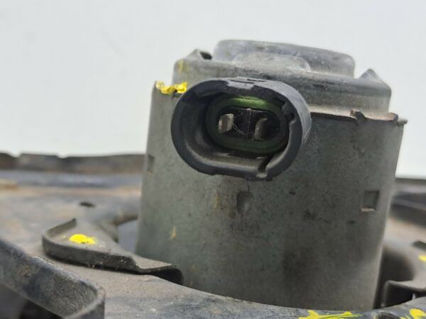 ELECTROVENTILADOR RENAULT CLIO II FASE I (B/CBO) 1.4 16V NAFTA Motor 1,4 Ltr.  98 CV  [1998 - 2001] 3 Puertas - Imagen 2