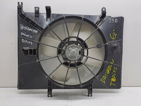 ELECTROVENTILADOR DAIHATSU TERIOS (J100) Black Magic NAFTA Motor 1,3 Ltr.  83 CV  [1997 - 2006] 5 Puertas - Imagen 2