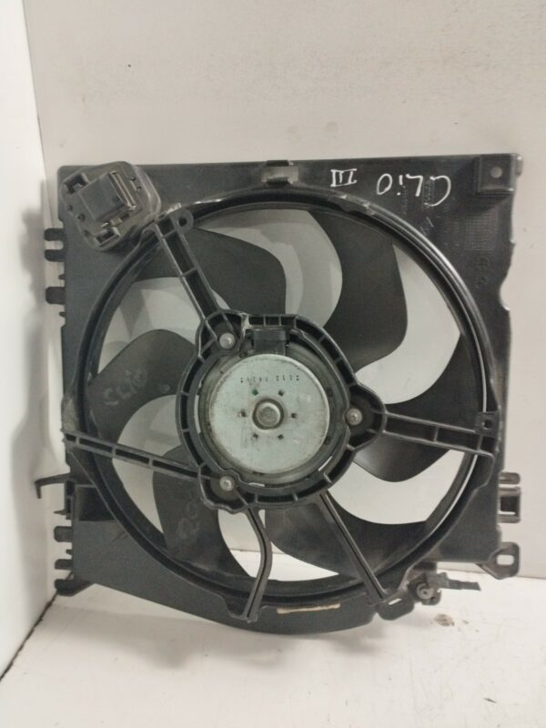 ELECTROVENTILADOR RENAULT CLIO III 1.5 dCi Diesel DIESEL Motor 1,5 Ltr.  106 CV  [2005 - 2016] 3 Puertas - Imagen 2