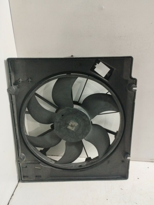 ELECTROVENTILADOR RENAULT TRAFIC COMBI (AB 4.01) 1.9 Diesel DIESEL Motor 1,9 Ltr.  101 CV  [2001 - 0] 3 Puertas